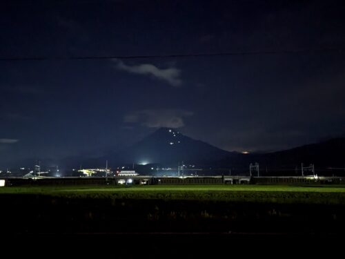 夏の富士山（夜）