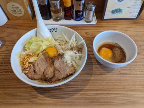 清水町のカフェチックなラーメン屋”ろたす”